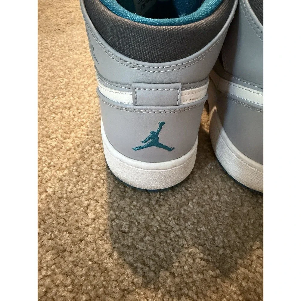 Grade School Jordan 1 Mid Wolf Grey Tropical Teal Style 554725-027 Size 5.5Y